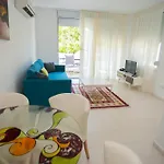 شقة بوغنفيل باي ساراندا